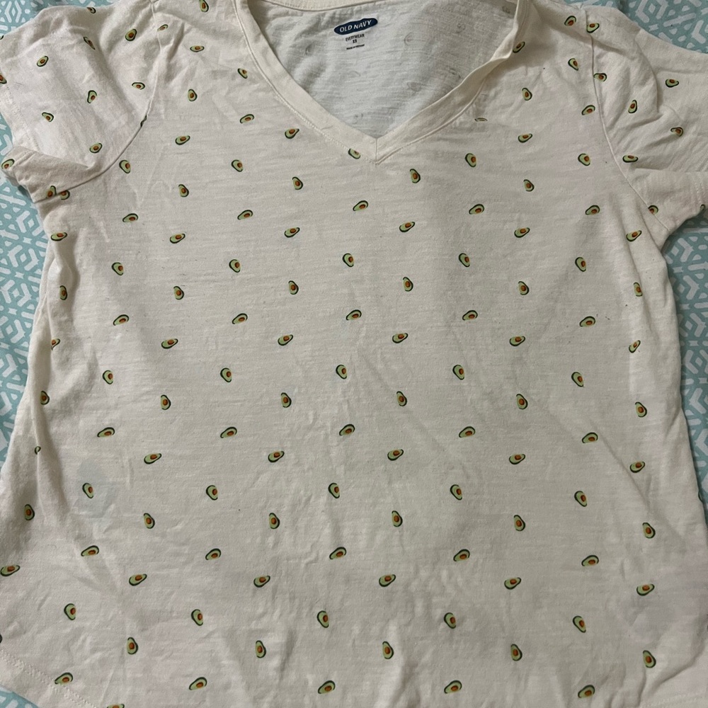 Old navy avocado shirt